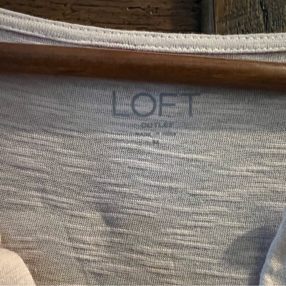 NWT Loft V-Neck Cotton Lemon Embroidered quarter Sleeve Top Sz M - Picture 3 of 7